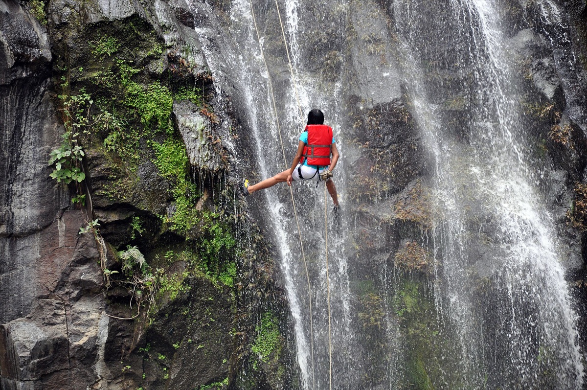Canyoning