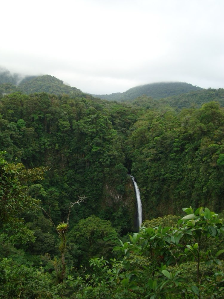 Guachipelín Wasserfall-Canyoning