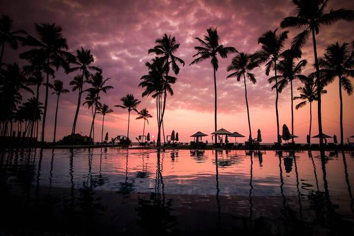 Beachfront Villa · 3BR