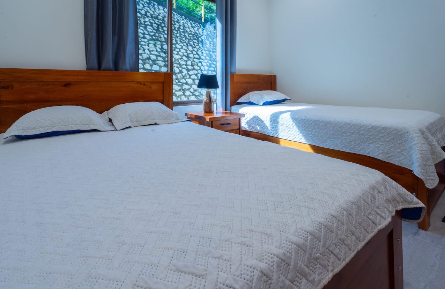 Casa Ceibo · Walkable Modern Villa in Sámara