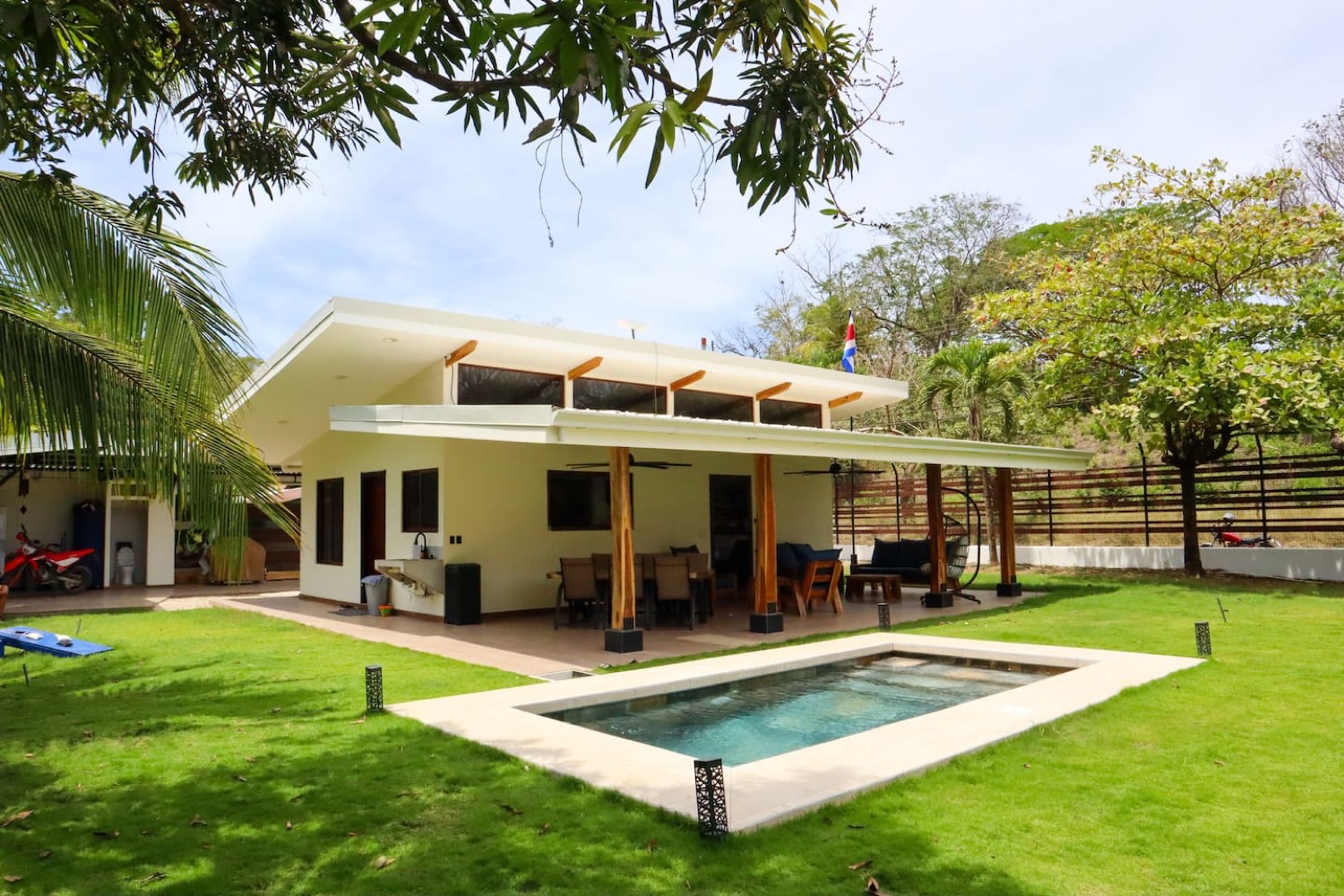 Casa Morpho · Jungle Hideaway Above Playa Barrigona
