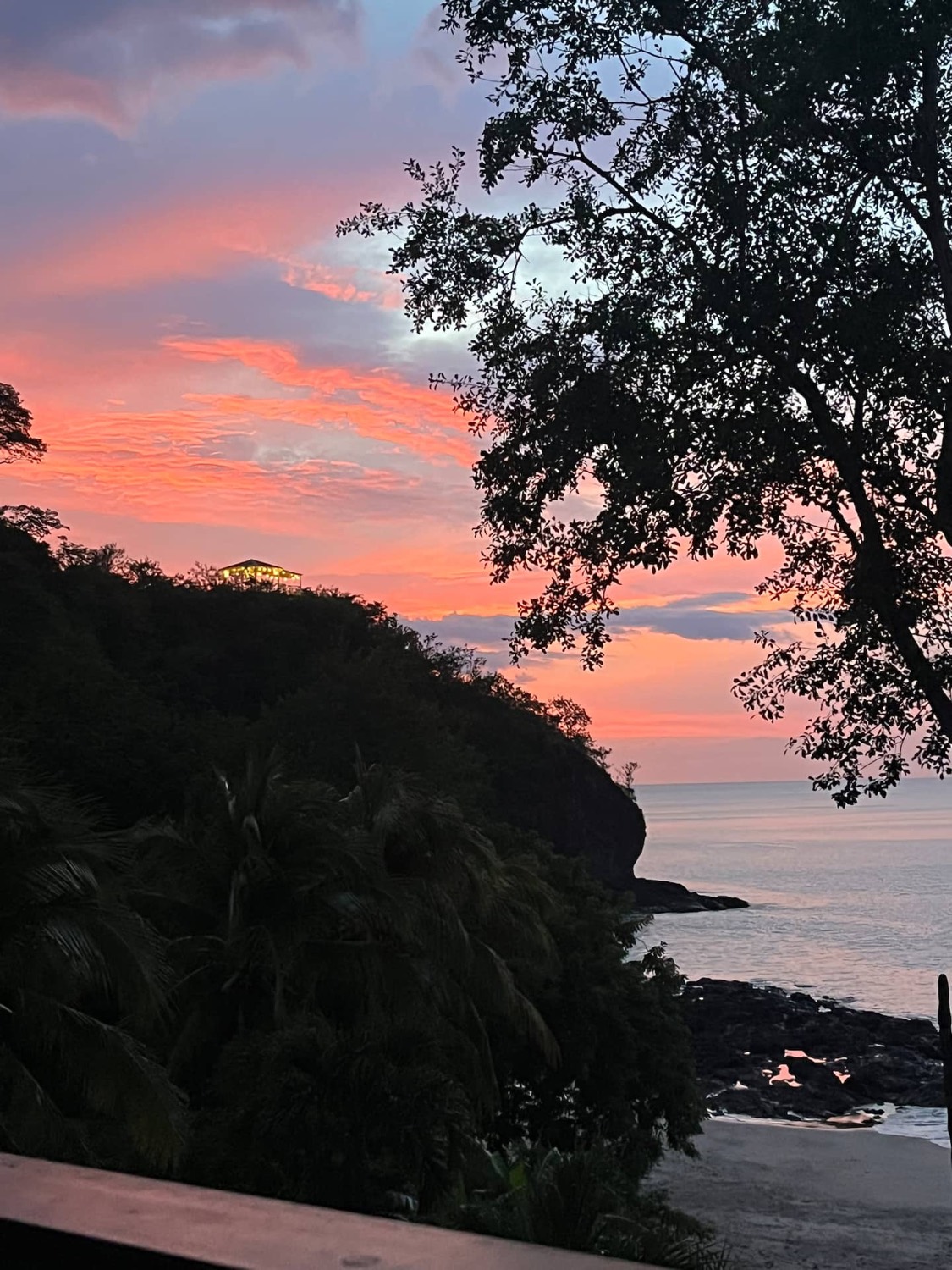 Happiness by the Sea · Beachfront in Playa Flamingo
