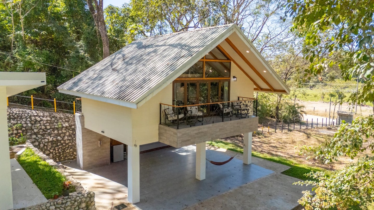 Nature Loft · Treetop Escape in Sámara