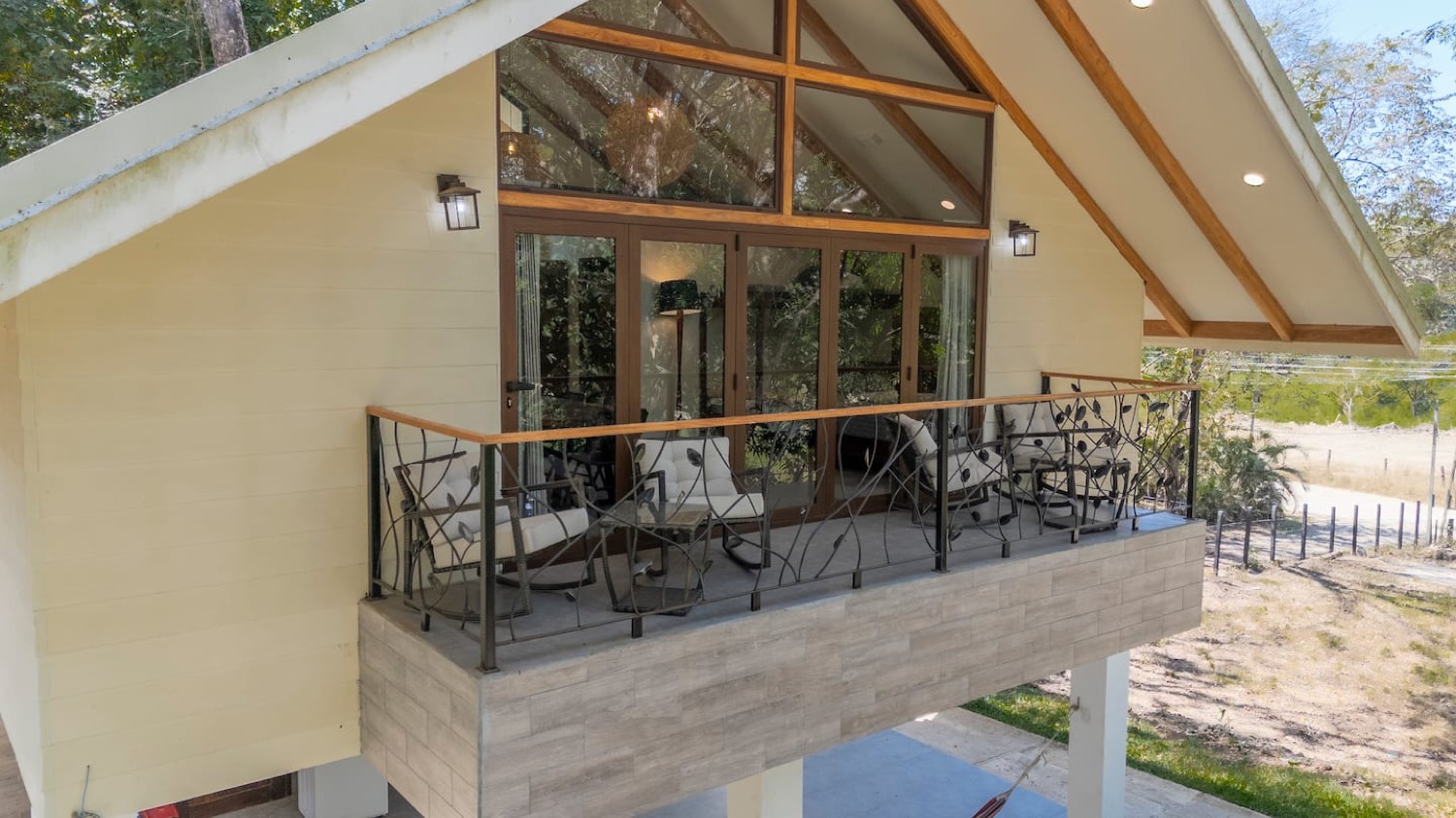 Nature Loft · Baumwipfel-Refugium in Sámara